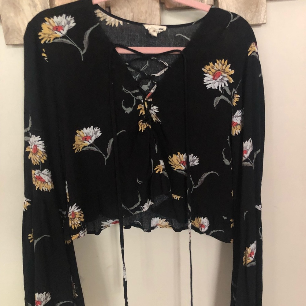 Long Sleeve Crop Top